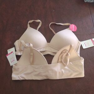 Maidenform Girls' Two Molded Triangle Padded Pullover Comfort Bra - 36A